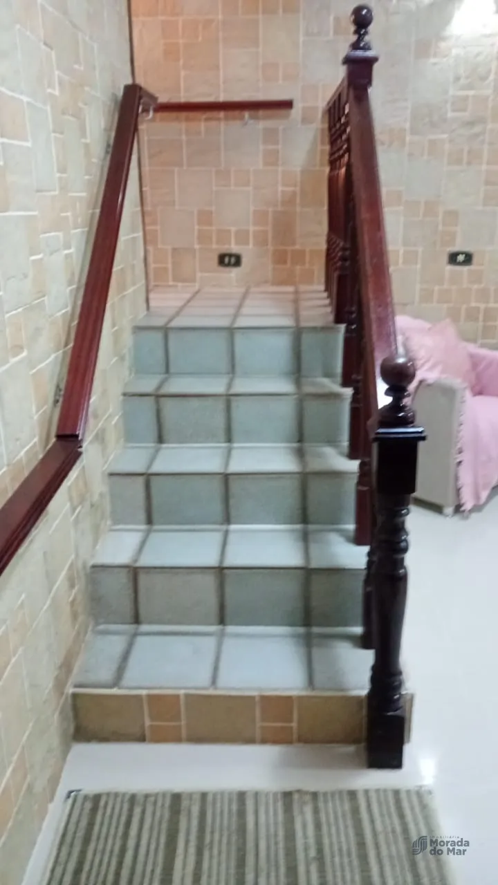 Sobrado 250 m² com 3 suítes, energia solar e piscina no Massaguaçu — foto 9