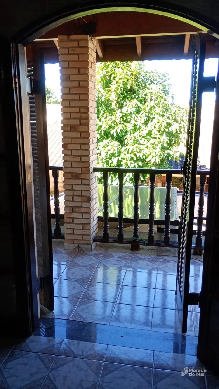 Sobrado 250 m² com 3 suítes, energia solar e piscina no Massaguaçu — foto 15