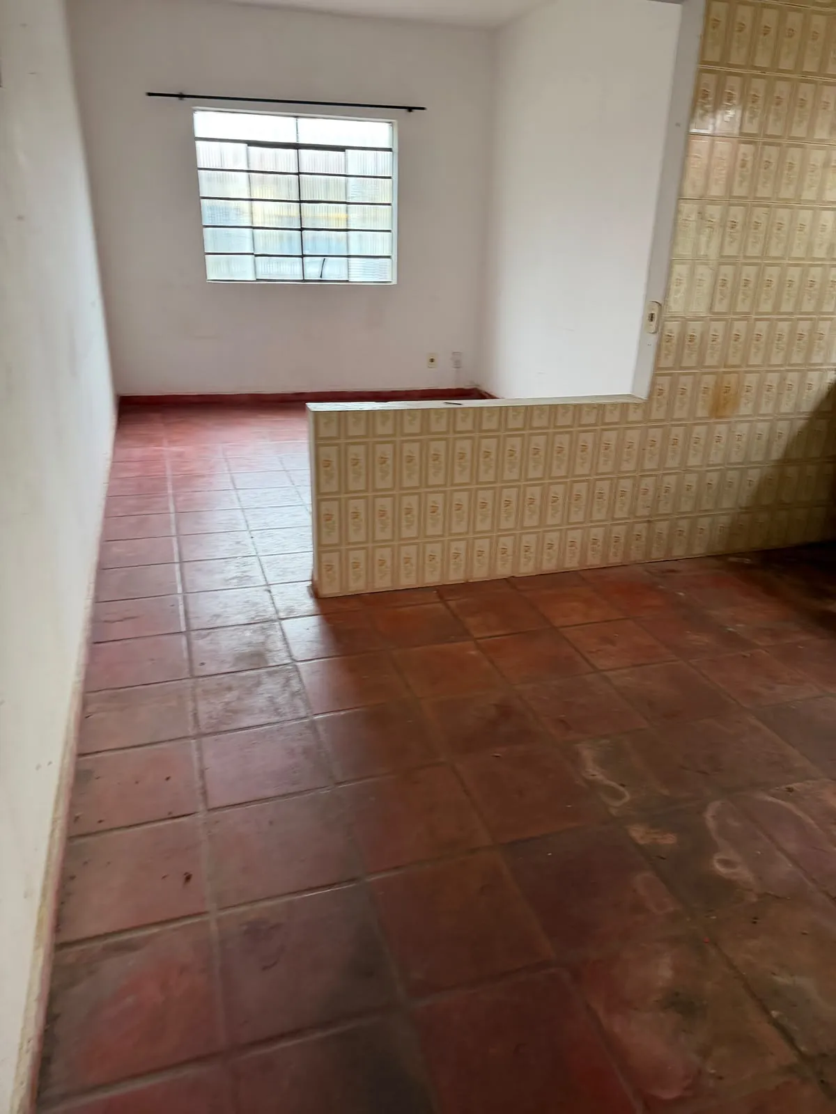 Casa de 2 dormitórios para reformar em terreno de 126 m² no Balneário Indaiá — foto 3