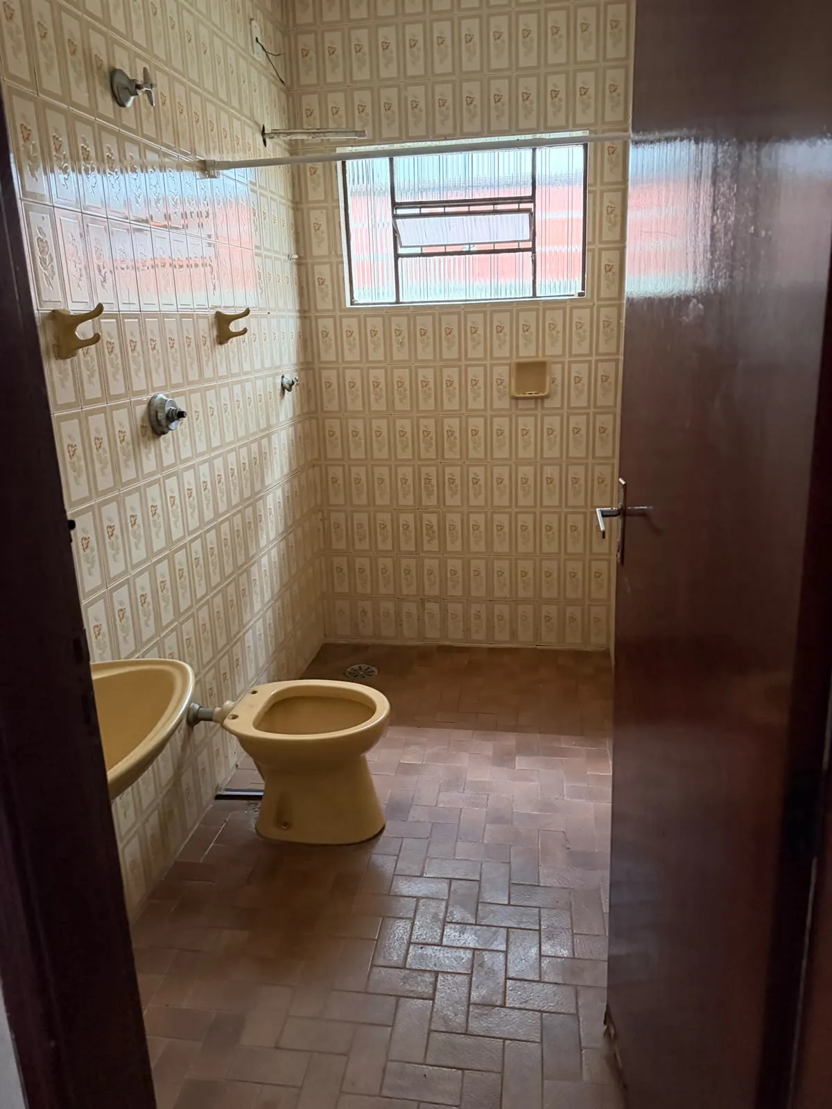 Casa de 2 dormitórios para reformar em terreno de 126 m² no Balneário Indaiá — foto 6