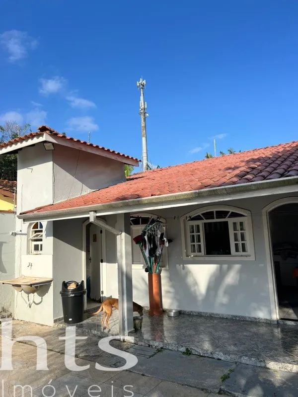 Casa em Praia das Palmeiras, Caraguatatuba — foto 2